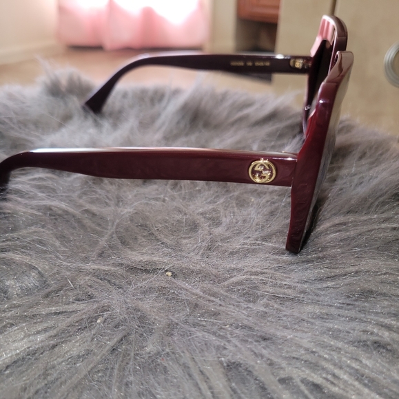 Gucci Authentic Oversized GG0328S Burgundy Sunglasses - Picture 6 of 10